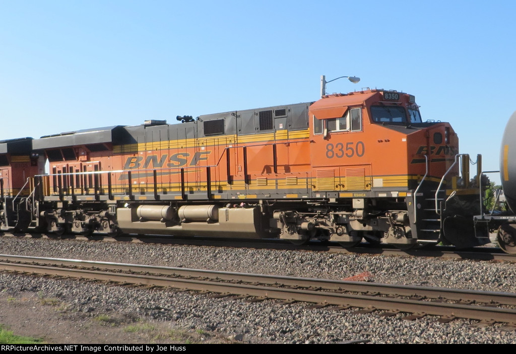 BNSF 8350